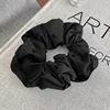 6 Heart Black
