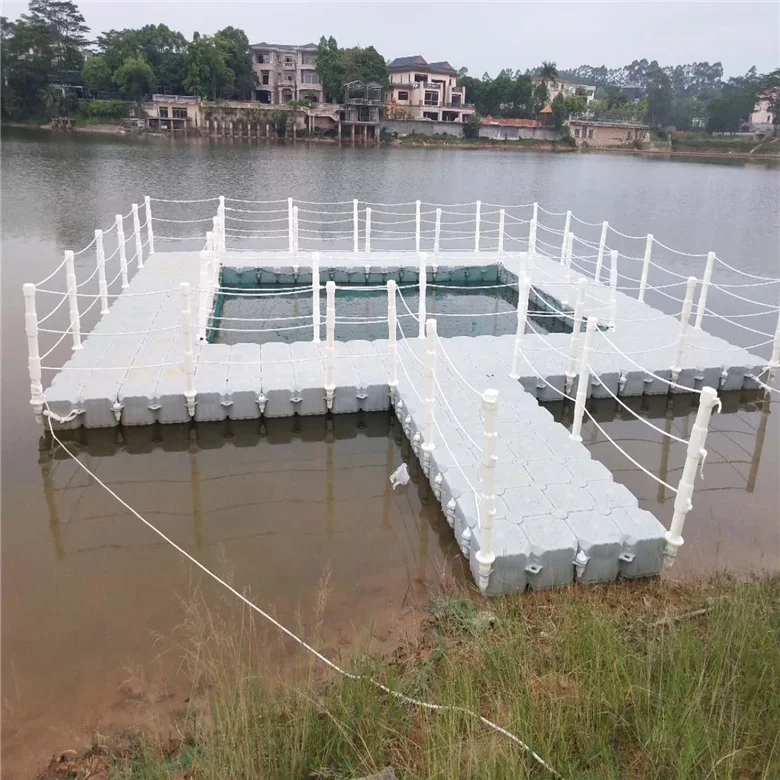 Simple Installation Floating House on Water with Durable Plastic Pontoon Platform