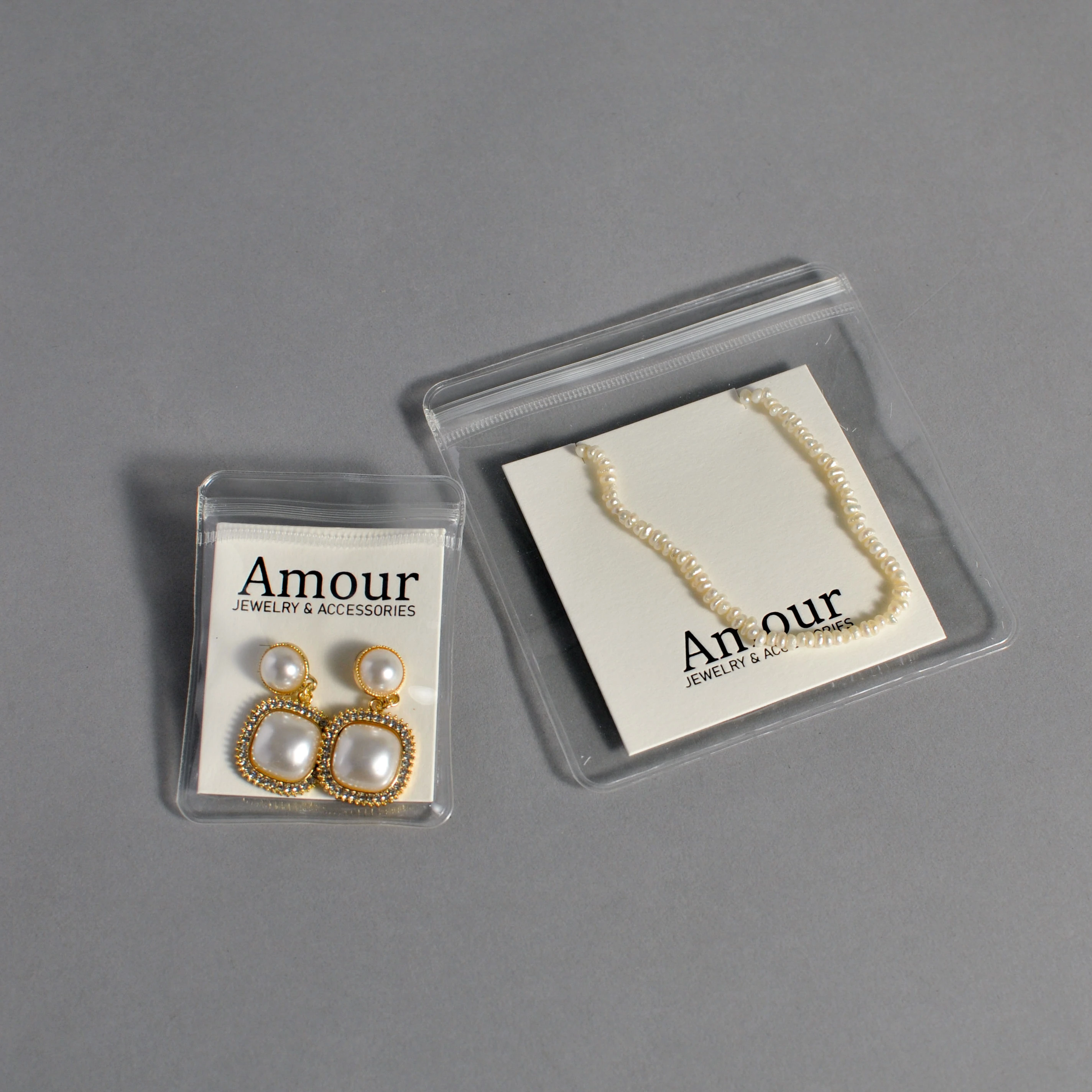Custom Logo White Paper Packaging Customized Earring Display Card Dangle Earring Paper Card Packing Cards with PVC Pouch