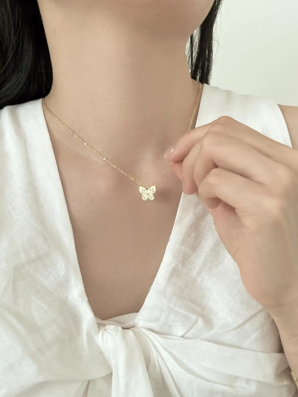 KAKODIY Casual Women's Daily 925 Sterling Silver Jewelry 14K Gold Plated Butterfly Pendant Necklace detail 1