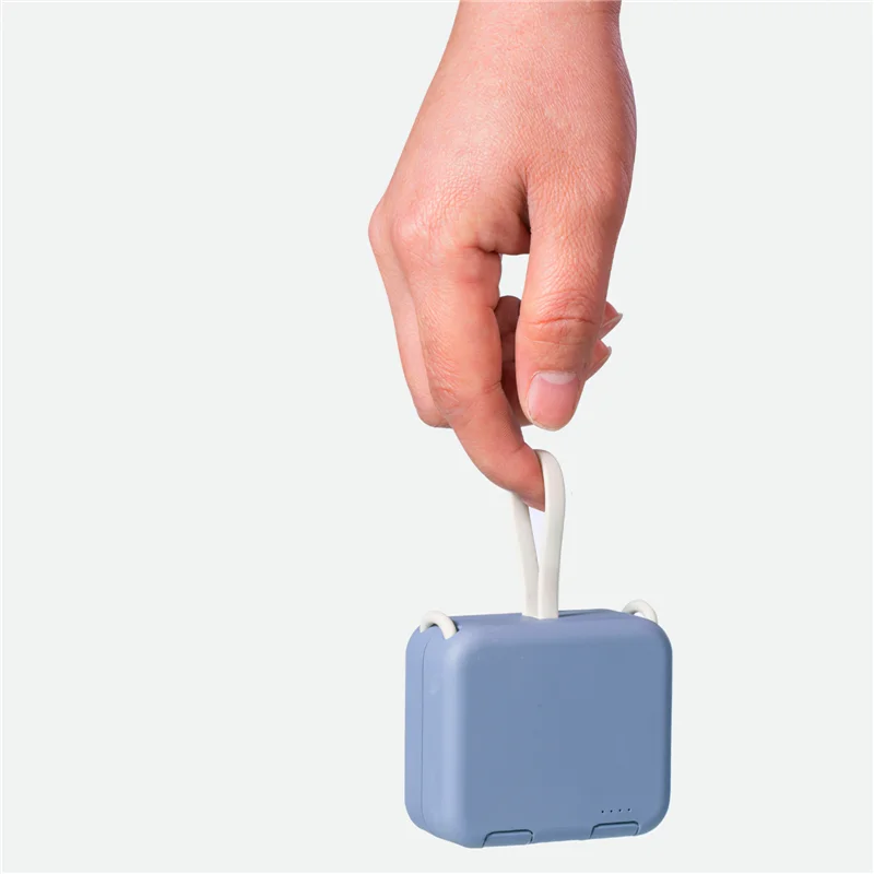 Alibab Newest Foldable Back Clip Power Bank