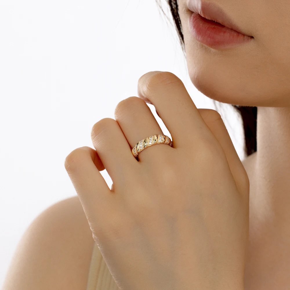 KAKODIY High Quality 925 Sterling Silver Eternal Twisted Shape Cubic Zirconia Ring Women's 18K Gold Plated Ring Boutique Jewelry detail 2