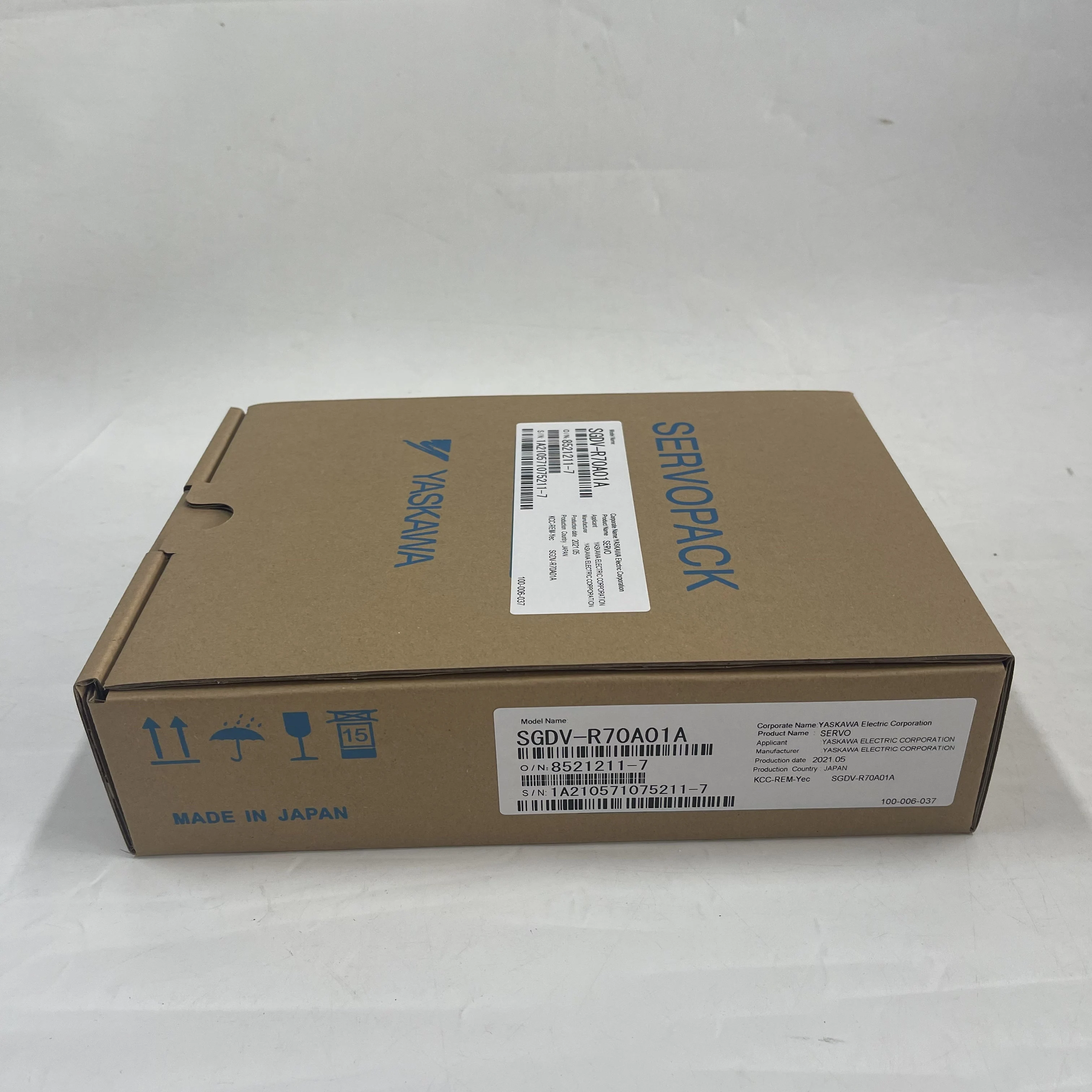 Yaskawa Servopack Servo Drive SGDV-R70A01A Yaskawa Servopack Servo Drive SGDV-R70A01A