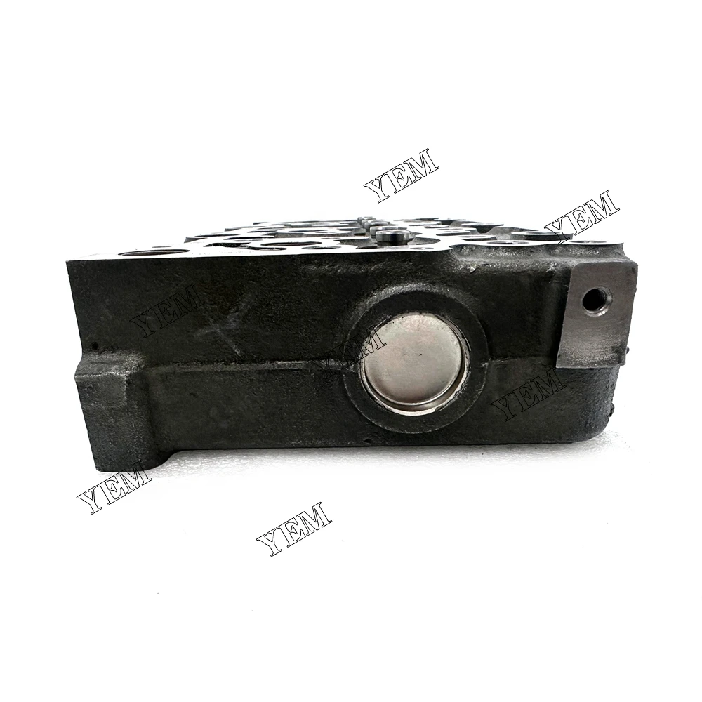 For Kubota D1703 Cylinder Head High Performance Engine Parts 3
