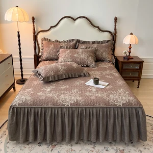 Wholesale Quilted Brocade Bedspread with Ruffle Bed Skirt Warm Soft White Bed Skirts Bedding Set