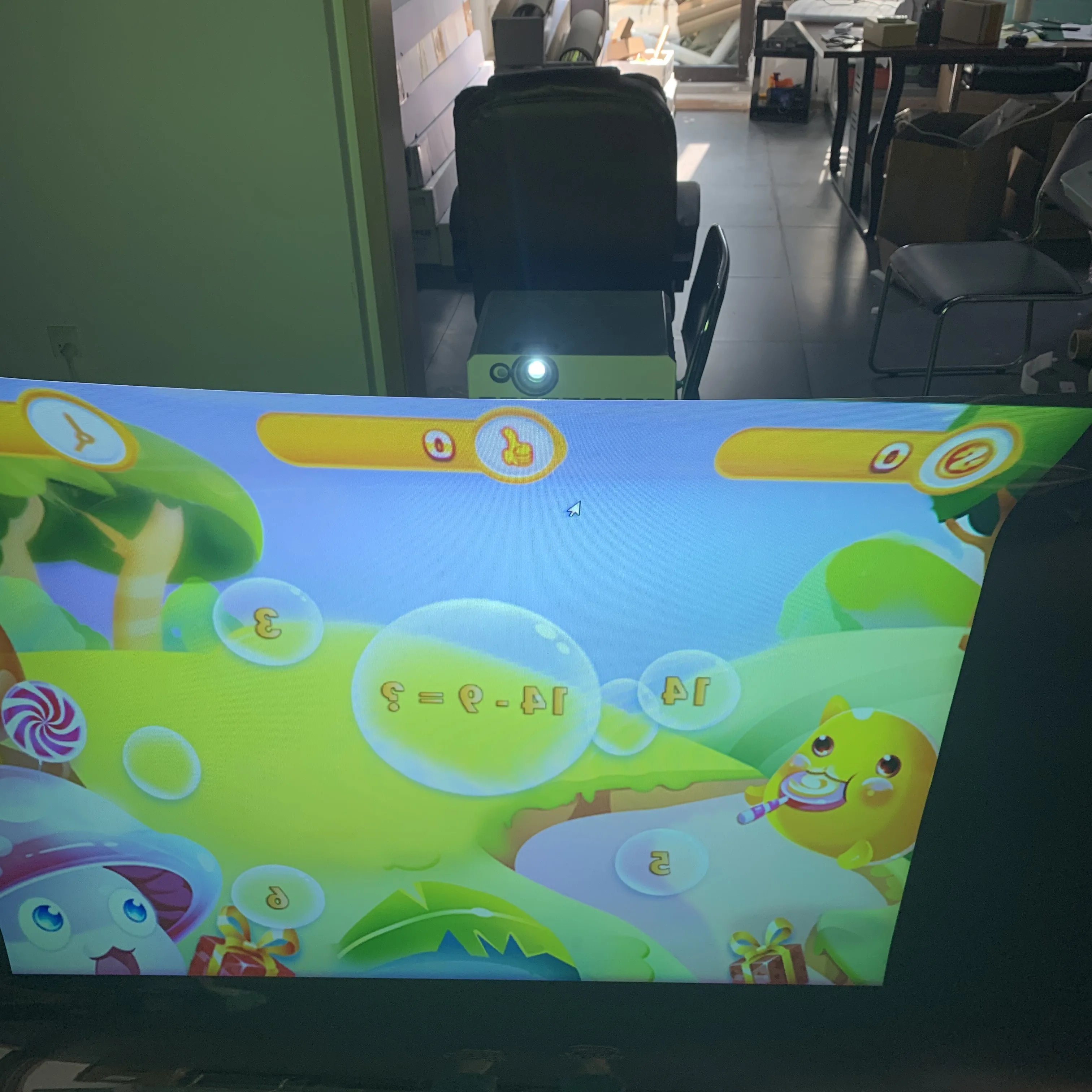 Flow Packing Machine 2025 DeFi Rear Projection Film Magic Image