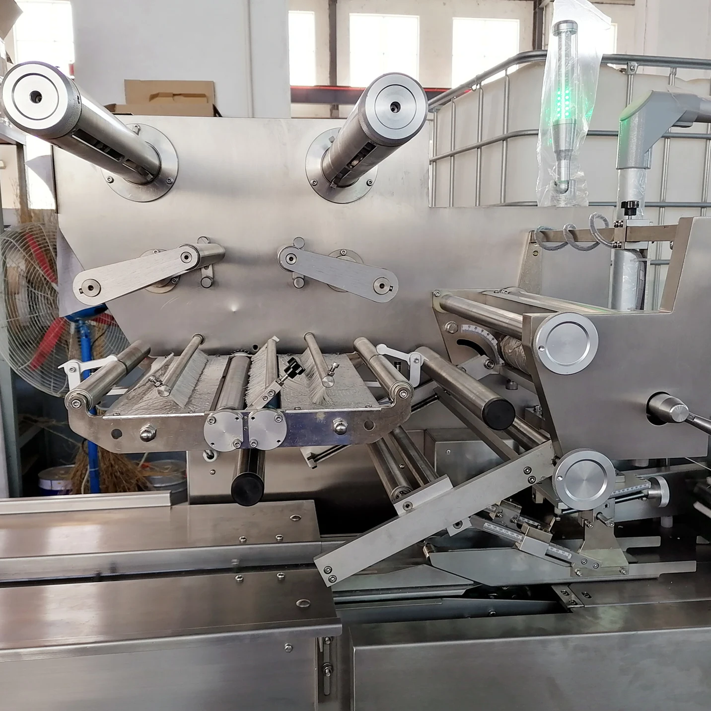 Многофункциональный упаковочный пакет Qingdao Bostar упаковочная машина для лапши быстрого приготовления с дозатором саше производственной