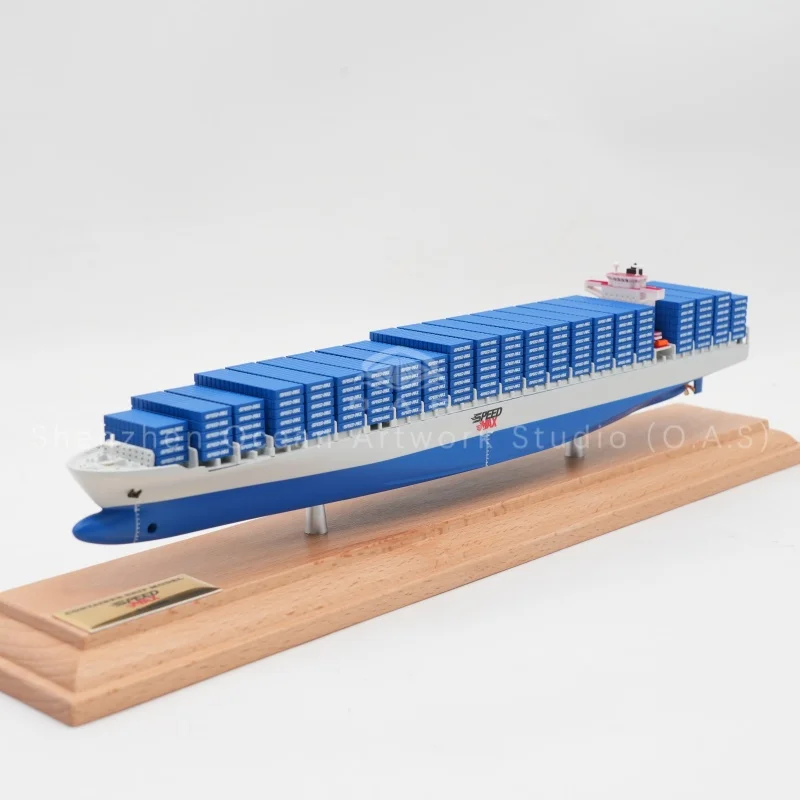 This delicate cargo ship & container carrier model is custom made with premium ABS material. Fine craftsmanship restores vessel details. It works as nice ornament for exhibition and office, ideal business gift for shipping firms, custom logo and color available for bulk orders.Amber@vesselmodel.com Tel：+86 18038048785