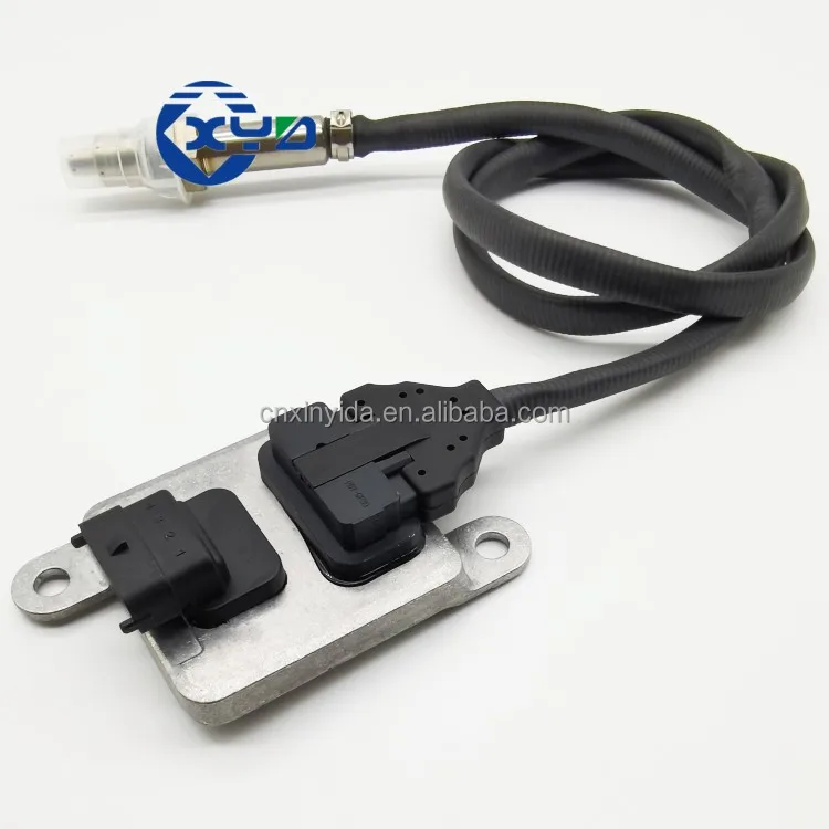 XINYIDA Truck SCR Parts A0009053706 5WK9 6683F NOX Sensor a