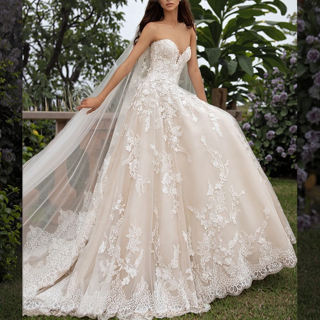 Strapless Light Champagne Wedding Dress with Lace Appliqus