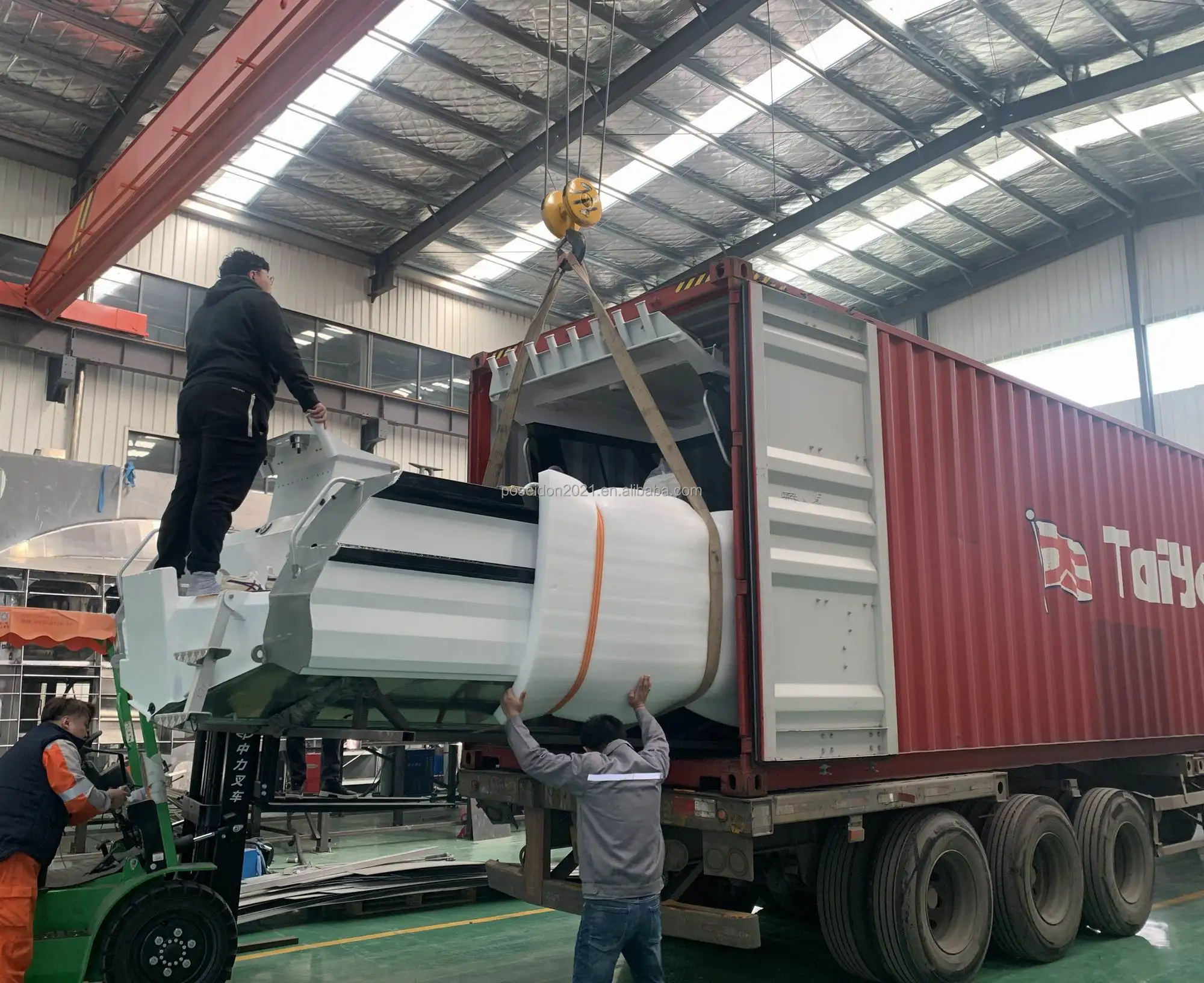 Luxury 20ft Yacht - Sea King Power V Hull Aluminum Boat