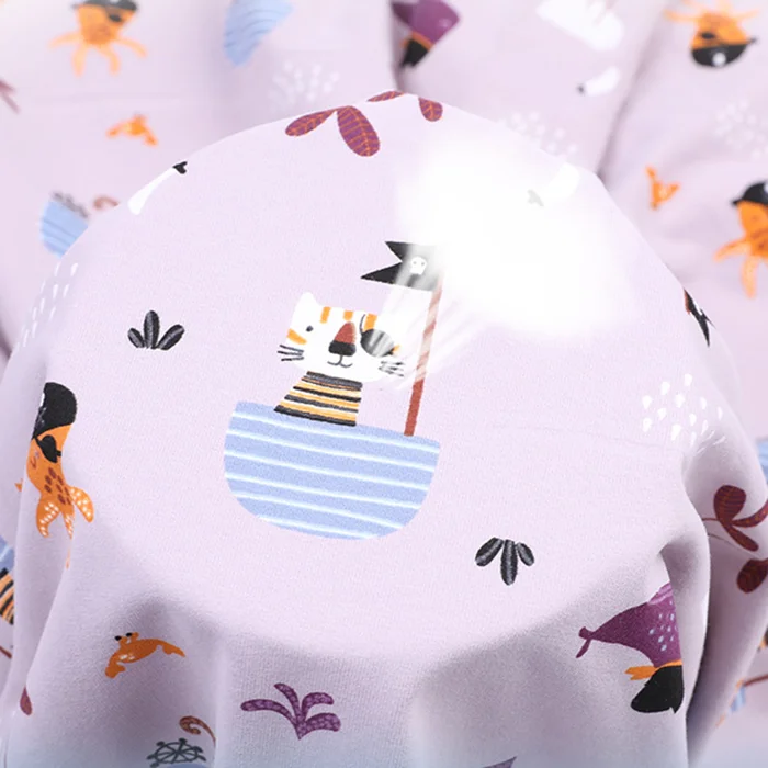 Двусторонняя трикотажная ткань 40S из хлопка и спандекса с мультяшным принтом для футболок нижнего белья