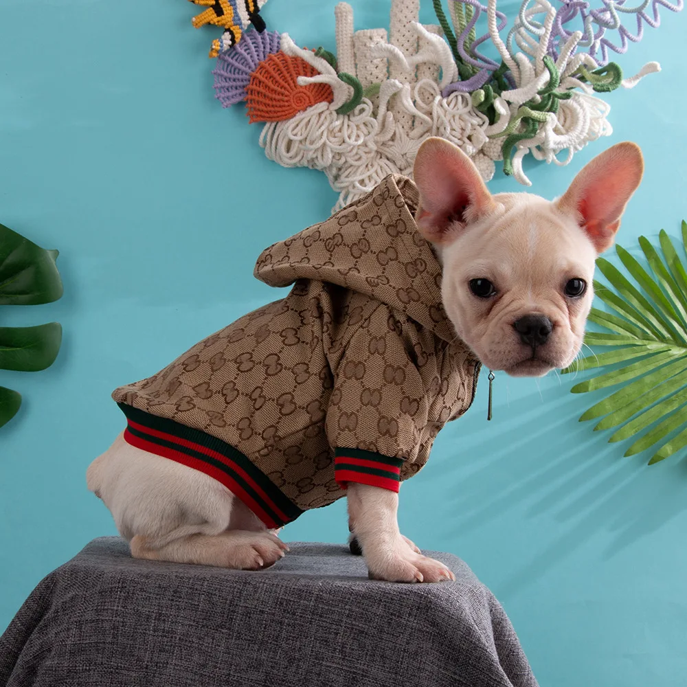 Highend Luxury Fashionable Large Small Pet Coat Dogs Clothes Brands