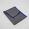 Azul oscuro