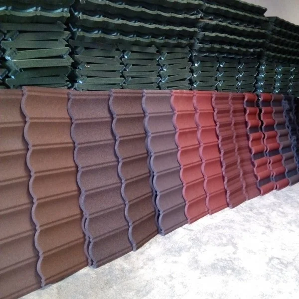 China Supplier's Modern Design 3mm & 4mm Thick Stone Coated Roof Tile Sheet Cheap Building Materials for Hotels