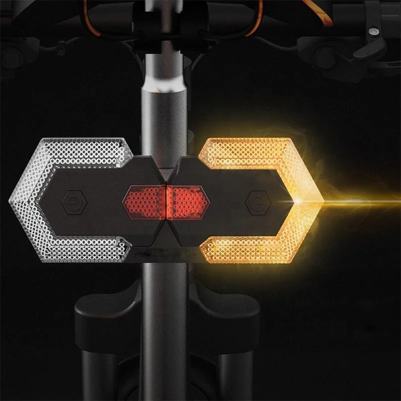 Superbsail Smart Bike Turning Signal Cycling Taillight Intelligent USB Bicycle Rear Light Remote Control LED Warning Lamp