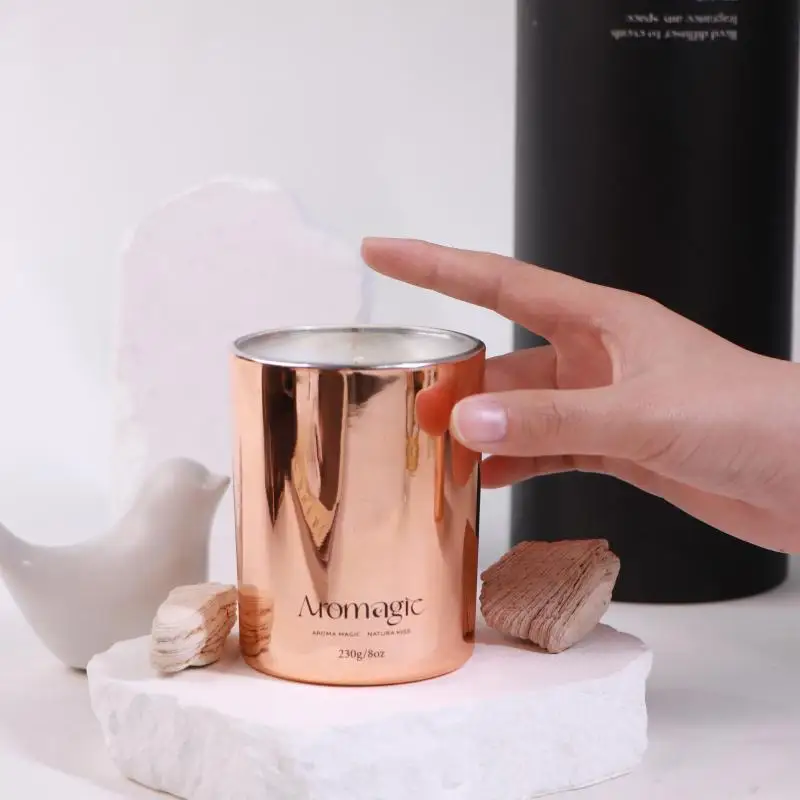 New Design Custom Ceramic Scented Candle Flower Shaped Soy Wax Private Label Home Decoration Candle