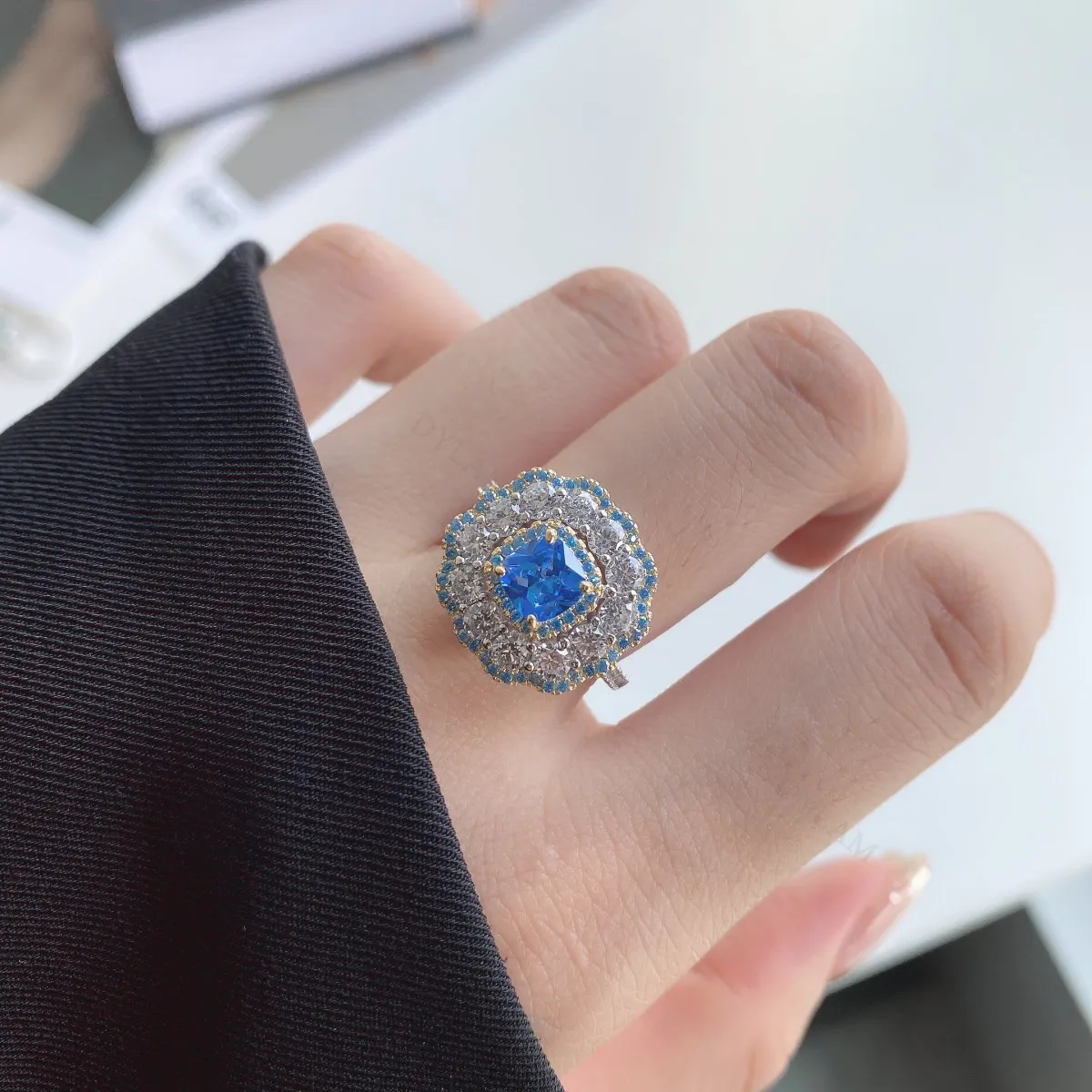 KAKODIY Custom Sapphire Elegant Cubic Zirconia Jewelry 925 Sterling Silver Oval Halo Women's Wedding Anniversary Cubic Zirconia Ring detail 3