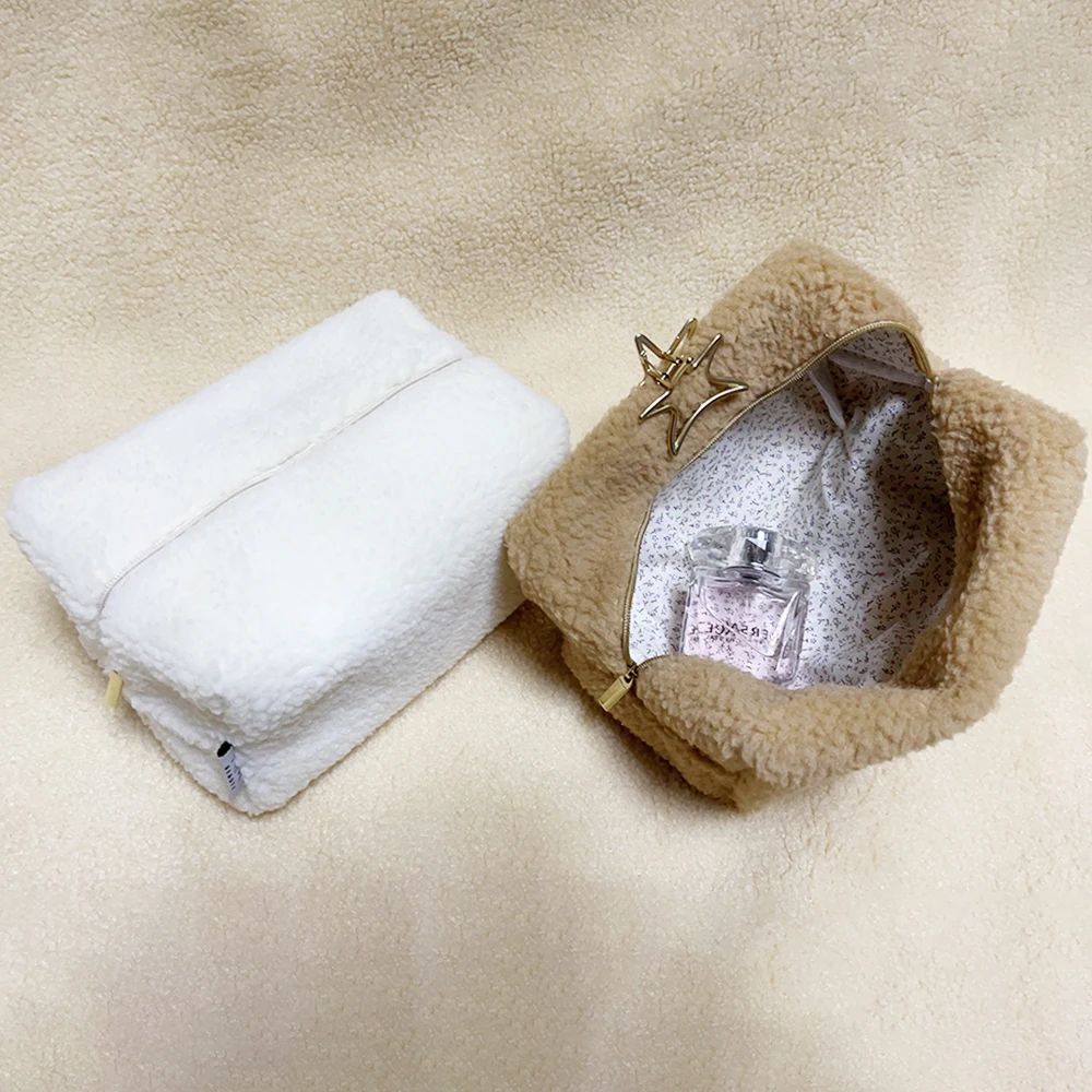 New Teddy Cosmetic Bag Fluffy Cute Travel Bag Flower Lined Lwo Moq