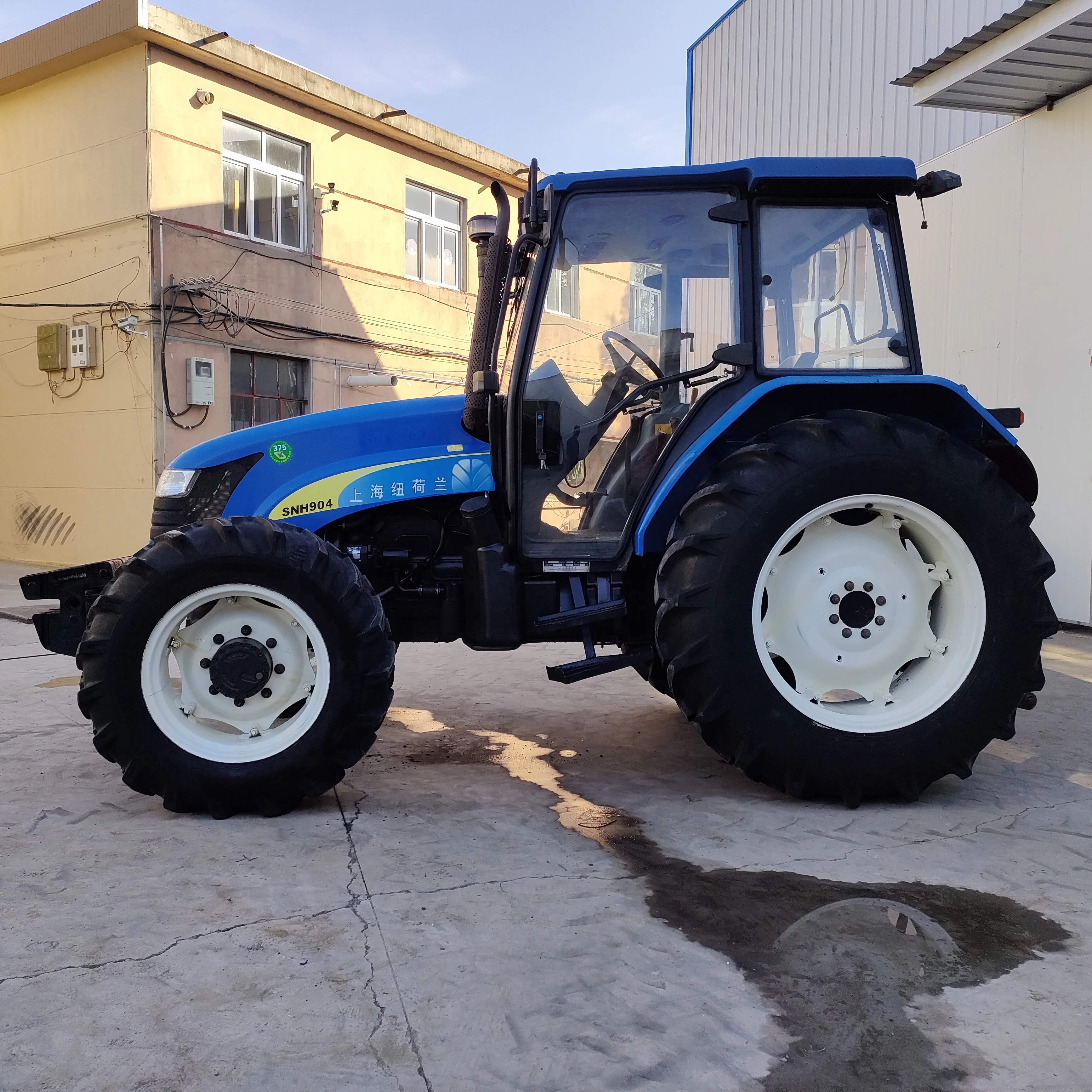 Holland Shanghai Model SNH904 90hp with Cabin DEUTZ Engine Foton 254 Tractor Parts 12 4 28 Tractor Tire Tractors