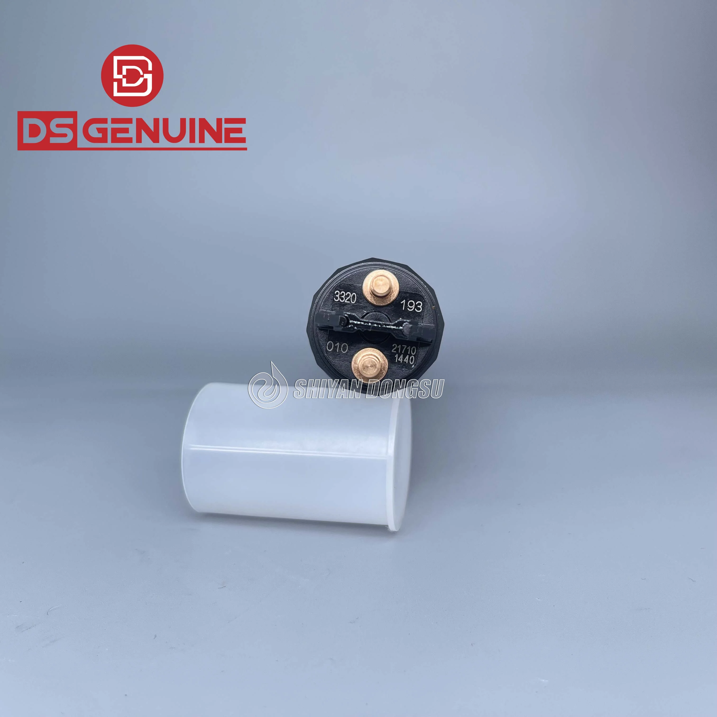 Dongfeng Truck Diesel Injector Nozzle 3999834 4940095 for