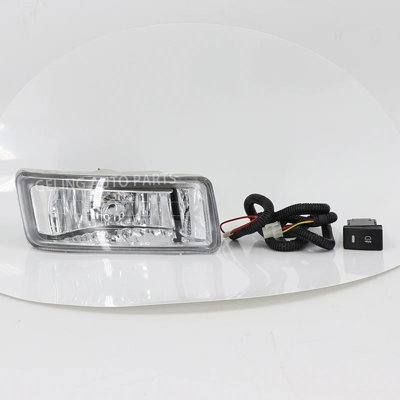 High Quality Halogen Fog Light Turn Signal Light Front Bumper Lamp Oe 8972375891 8972375901 with Emark for Isuzu Dmax D-max 2002