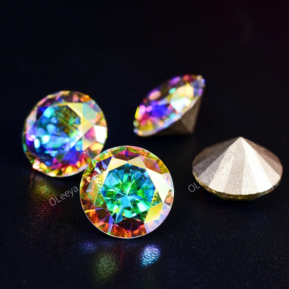 Oleeya Factory 13*18 Glass Teardrop Pointed Back Rhinestones Crystal Strass Pendant Gemstone in Bulk Designs for Garment