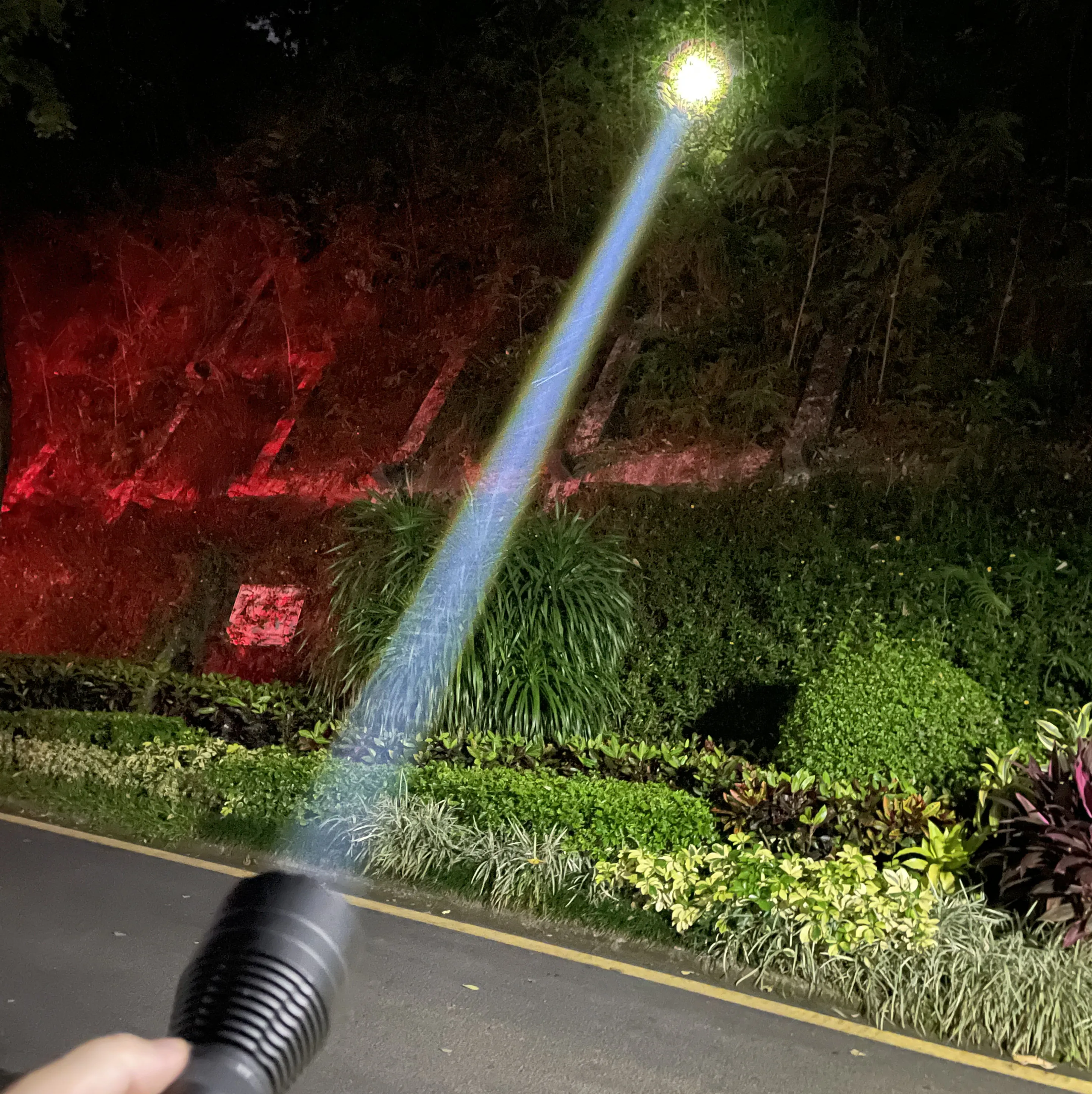 Waterproof Dive Torch Light Professional Rechargeable scuba Diver Lamp Wholesale Diving Flashlight With Laser