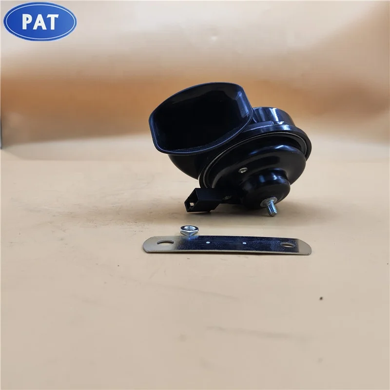 2025SS新品未使用Cape Horn ALTAVISTAパーカー　40 2025シーズンスローガン/横浜奪首/プルオーバーパーカー