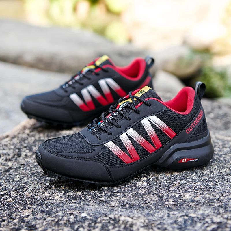 Spring Men's Outdoor Hiking Shoes Non-slip Lightweight Travel Shoes Breathable Mesh Climbing Shoes Men Trail Running Sneaker