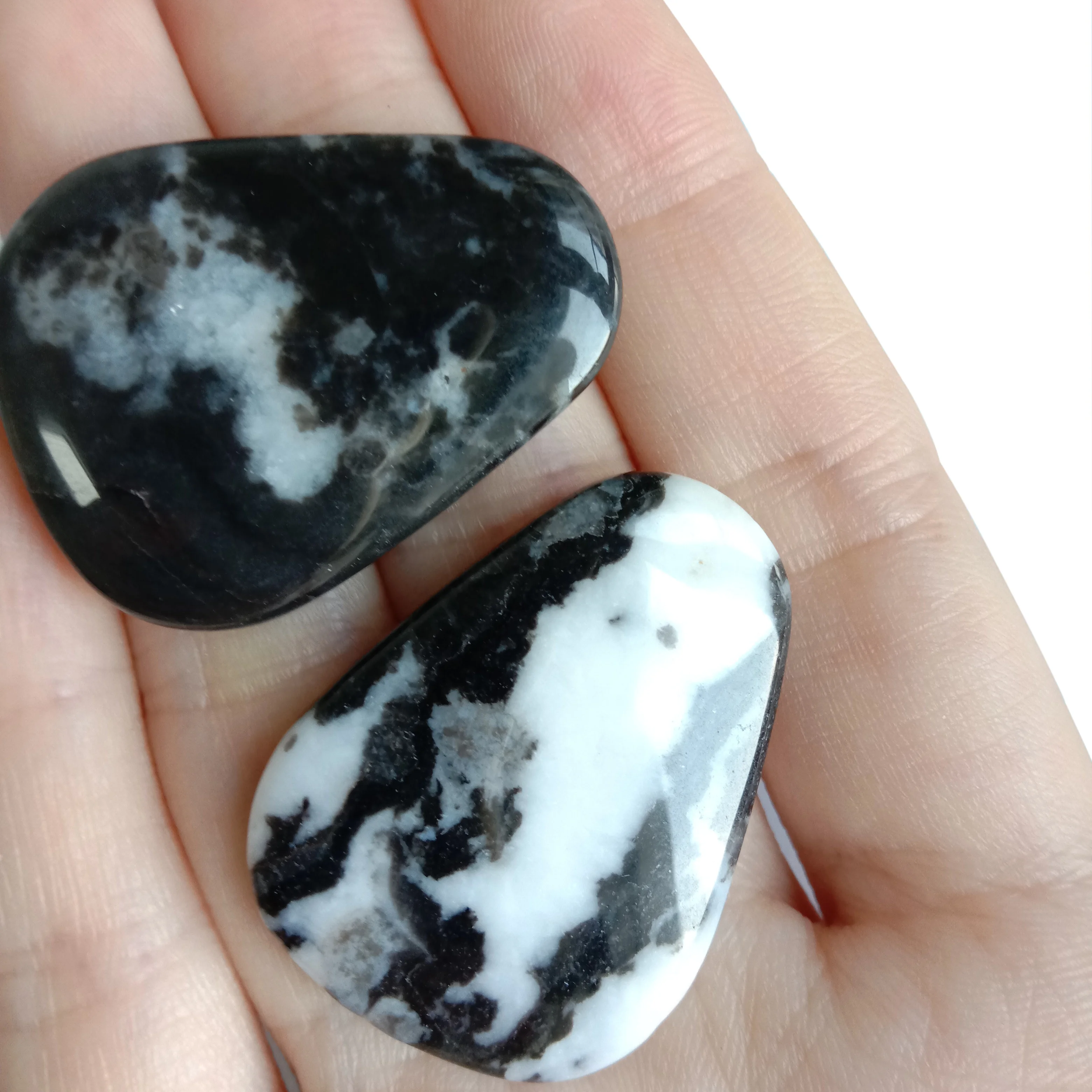 インパクトあるバッファロートルコイズカボションジュエリー 10x14mm