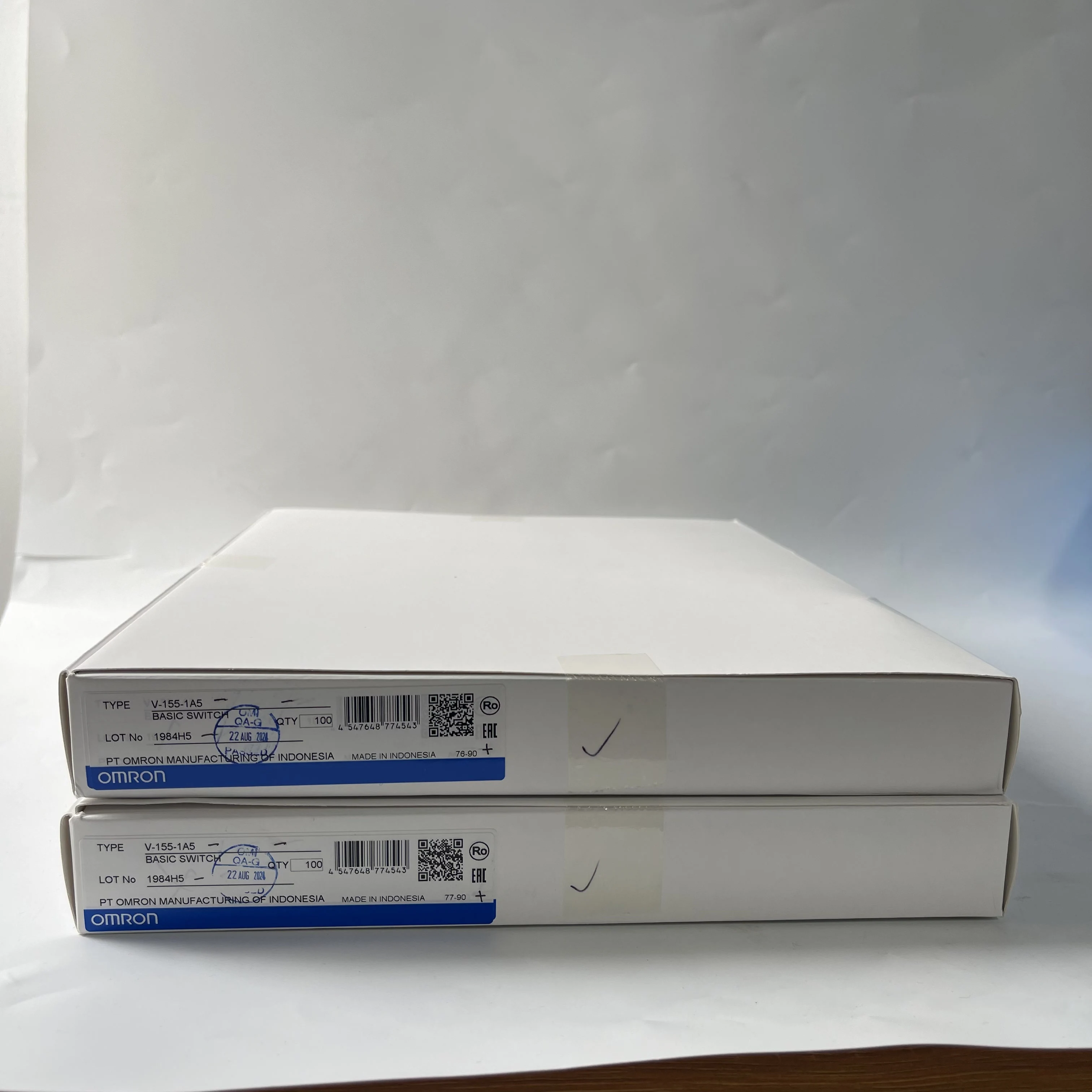 Omron Basic Switch V-155-1A5 Omron Basic Switch V-155-1A5