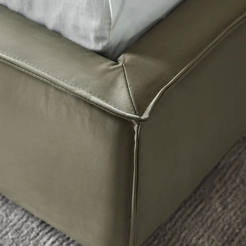 Fast Dispatch Design Super King Size Home Bedroom Furniture Up-Holstered Loyal Leather Modern Bed