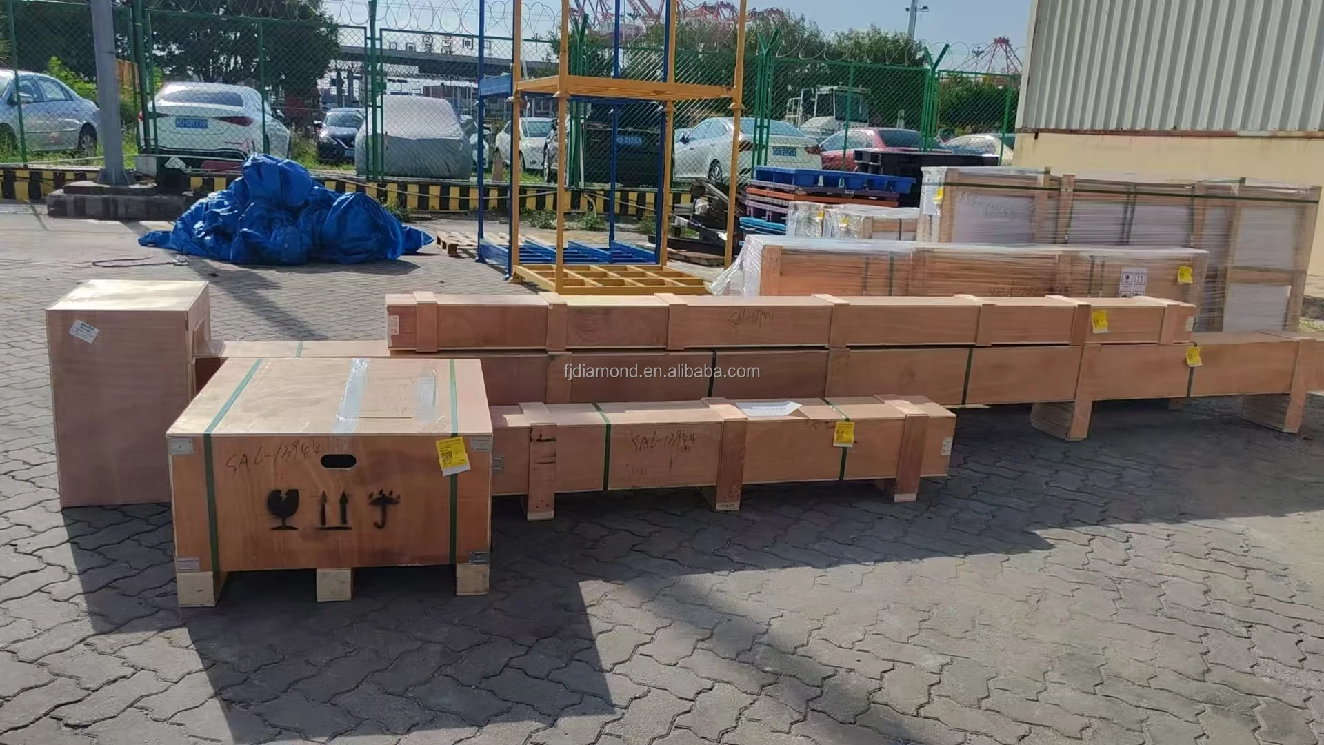 product 12ft 37m pmsm motor  giant fan spray hvls vertical fan pole mist fan-9