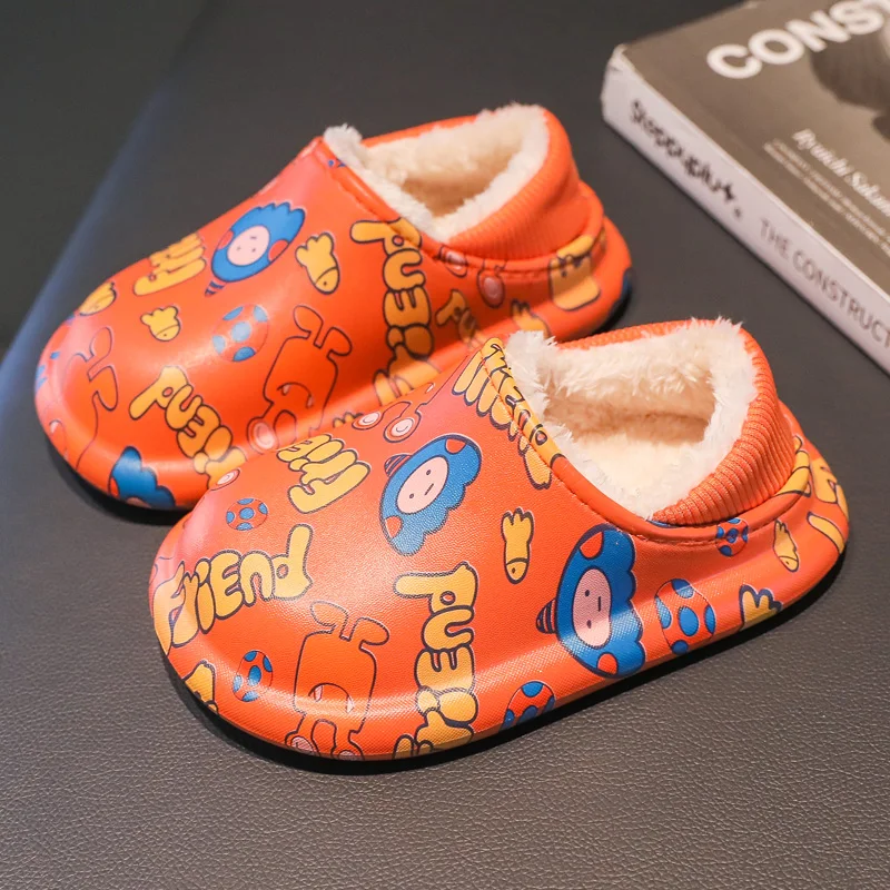 Детские зимние домашние хлопковые тапочки, новинка 2021, домашние водонепроницаемые Нескользящие теплые тапочки с бархатной подкладкой