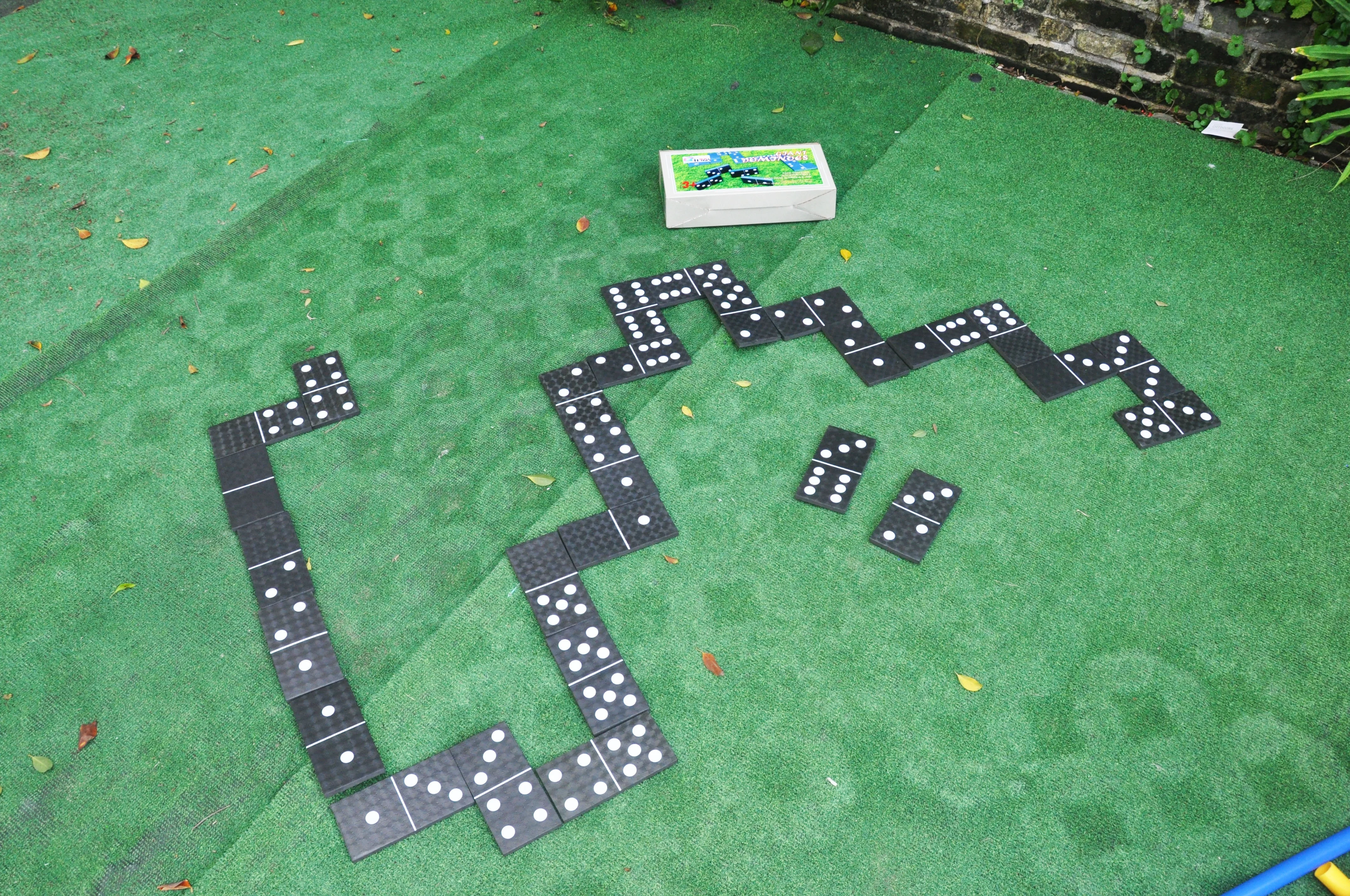 giant eva 28 pieces domino for