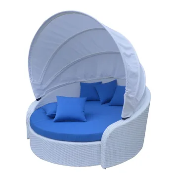 New Arrival Rattan Outdoor Daybed Outdoor Sunbed With Rattan Covered And Canopy Wicker Furniture