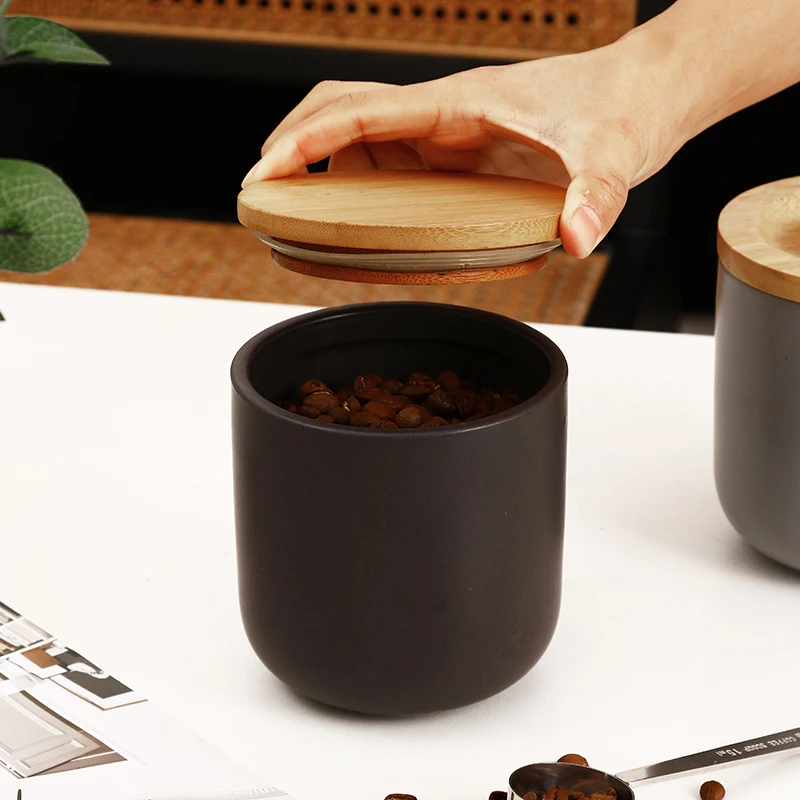 Ceramic Food Storage Jar Canister with Airtight Wooden Lid Modern Design Food Canisters Loose Tea Coffee Sugar Spice Nuts Snacks manufacture