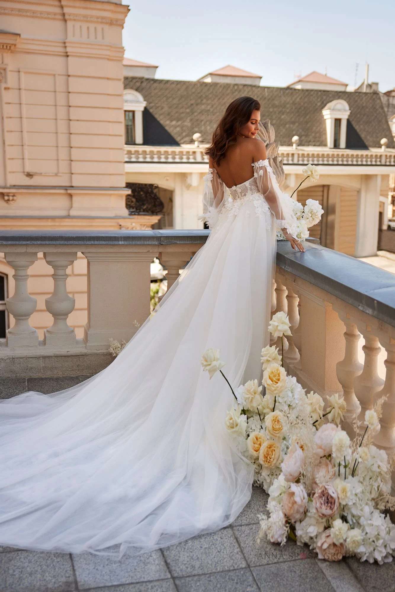 Modern Women's Mermaid Ball Gown Lace Decorated Evening Party and Wedding Dress 2023 Bridal Gown Vestido De Noiva