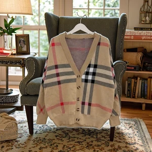 China V-Times 2026 Winter Sweet Oversize Classic Cardigan Single Breasted Sweater Ribbing V Neck Long Sleeve