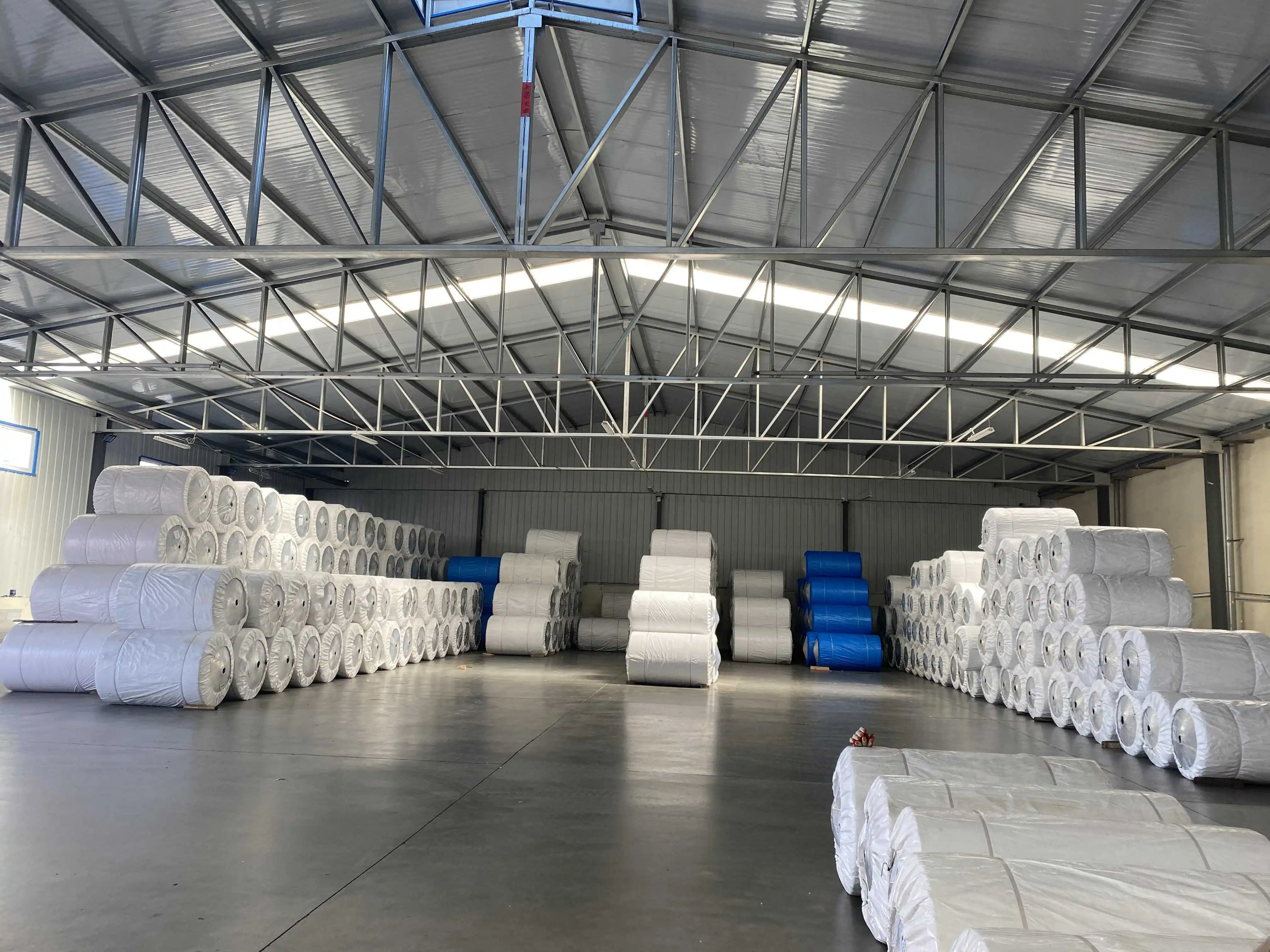 Нервущейся крепкой ткани высокая прочность на разрыв класс нейлон 6 окунул ткани шнура покрышки