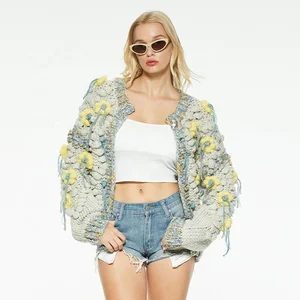 Custom 2026 Women's Casual Coat with 3D Flower Design Thick Wool Cardigan Jacket Loose Knitted Cotton Filled Comfortable Length