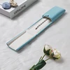 Caja para brazalete largo azul.