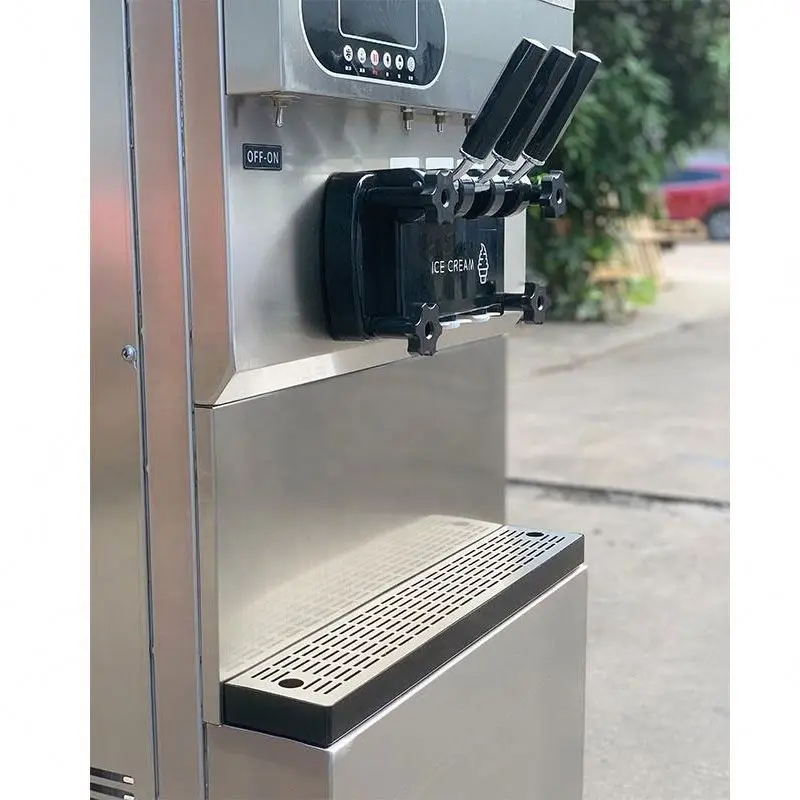 Multifunctional Soft Serve Ice Cream Machine Voltage 220V Power Output Ice Cream Machine