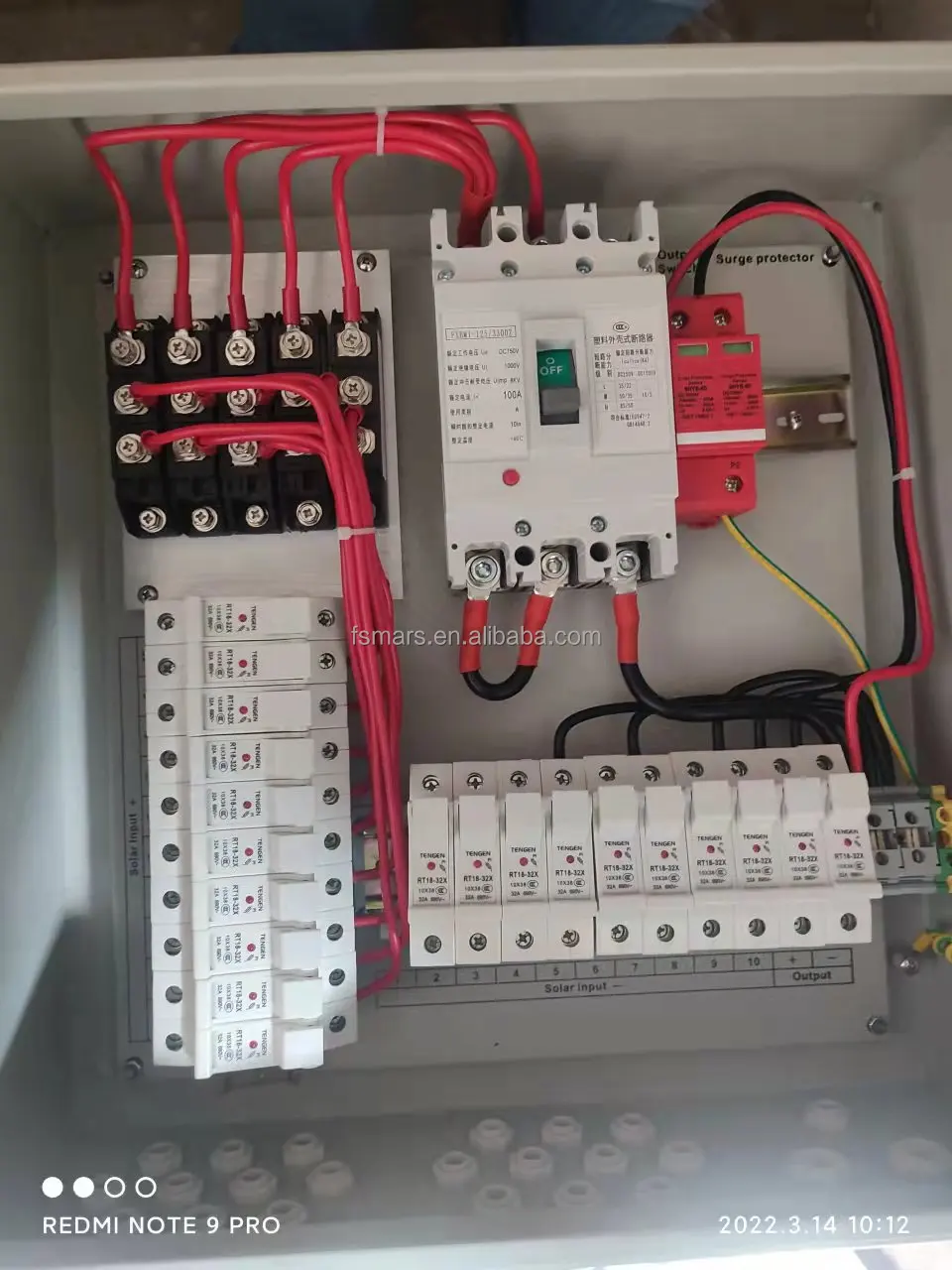 Pvc Distribution 2-4-6-8 Output PVC Distribution Box with IP65 Rating, 1000V PV DC ...