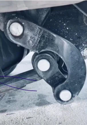 ランドクルーザー70 リーフスプリング　シャックル 4×4エンジニアリング 4x4 Engineering リーフスプリング 1台分