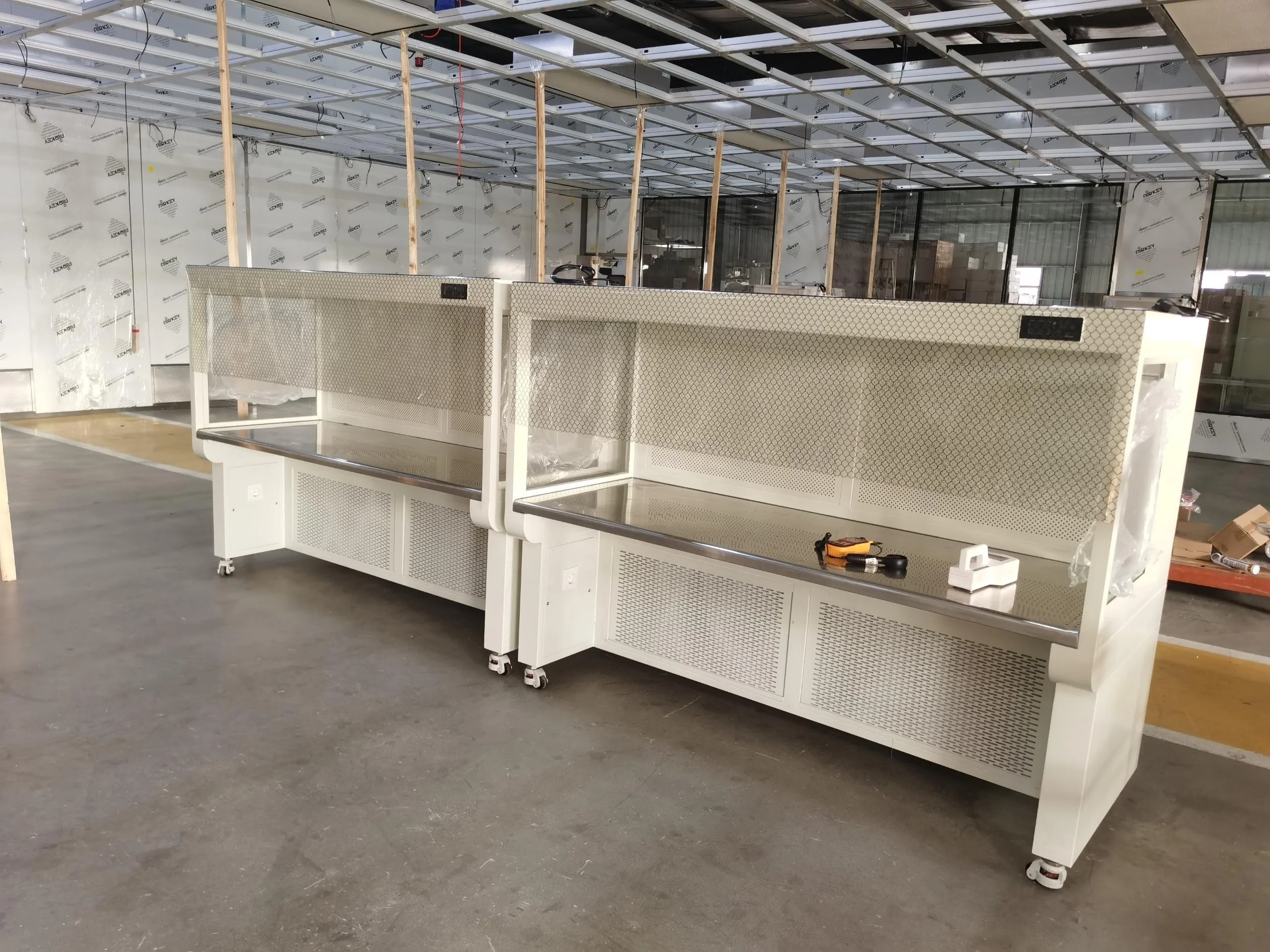 Laminar Flow Hood Clean Bench Cleanroom Work Station Buy Laminar Flow