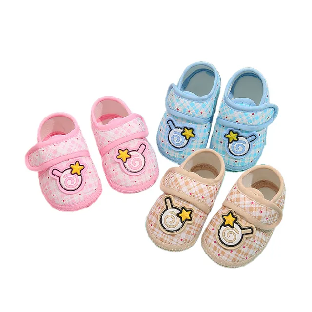 Cute baby shoes with closed toe for spring and autumn soft bottom non-slip shoes for men and women cartoon toddler shoes