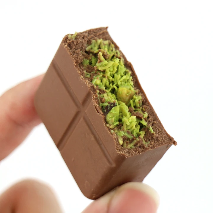 pistachios chocolate