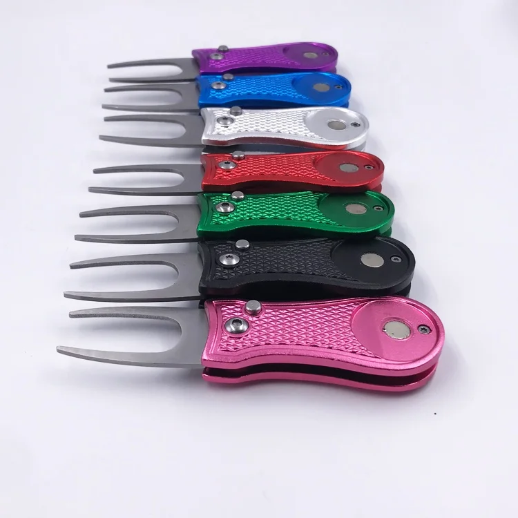 Favorite Golf Gift Sets Premium Golf Divot Repair Tool Kits With Customized Ball Marker supplier